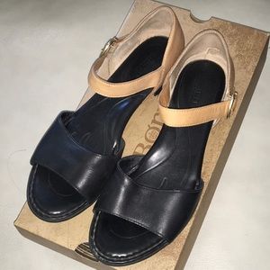 Born Cario Sandal